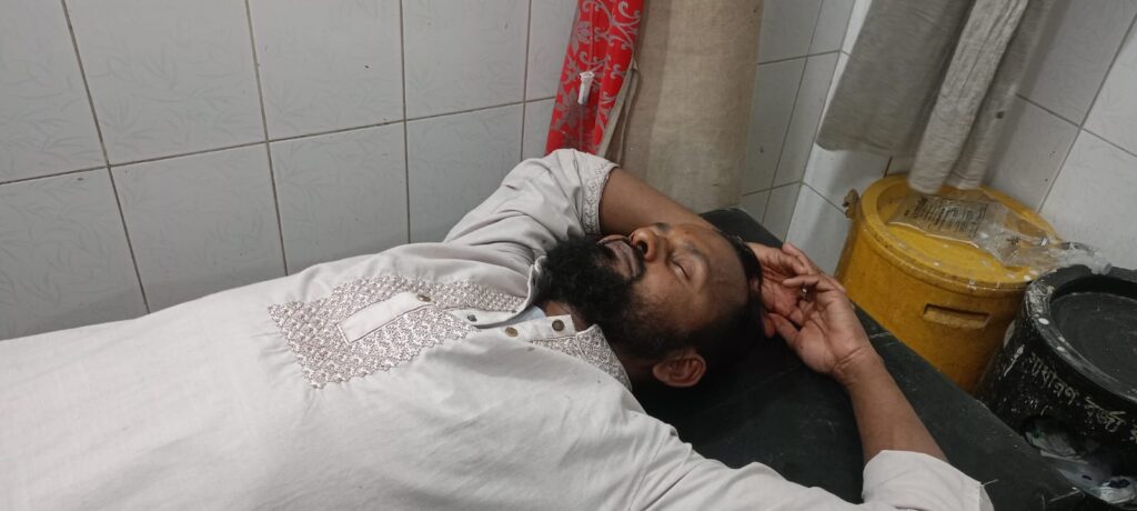 পাবনার ভাঙ্গুড়ায় মসজিদ-ঈদগাহ কমিটি নিয়ে সংঘর্ষ, আহত -৪।