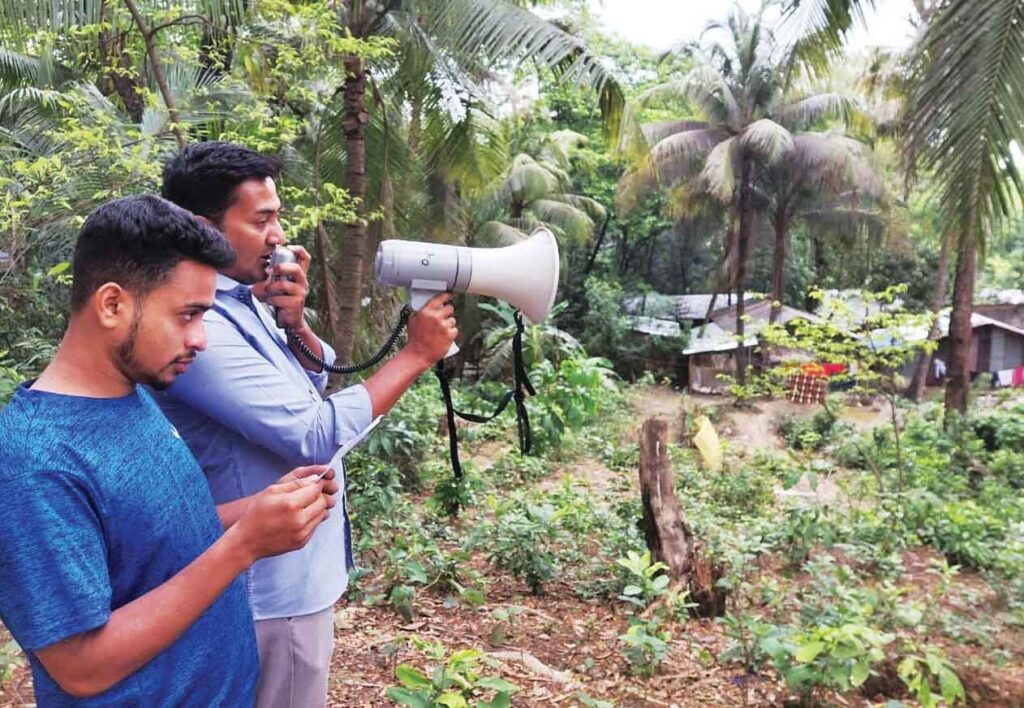 চট্টগ্রামে রেলের সাতটি পাহাড়ে  ৫ হাজার ৩৩২টি অবৈধ স্থাপনা