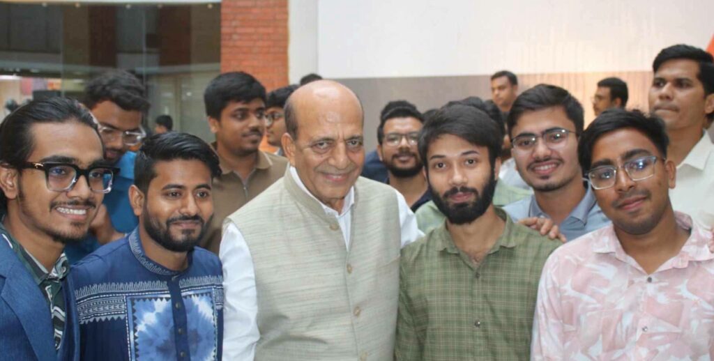বাংলাদেশী  ৫৪১ জন শিক্ষার্থীকে ভারতের বিভিন্ন প্রতিষ্ঠানে আইসিসিআর বৃত্তি প্রদান